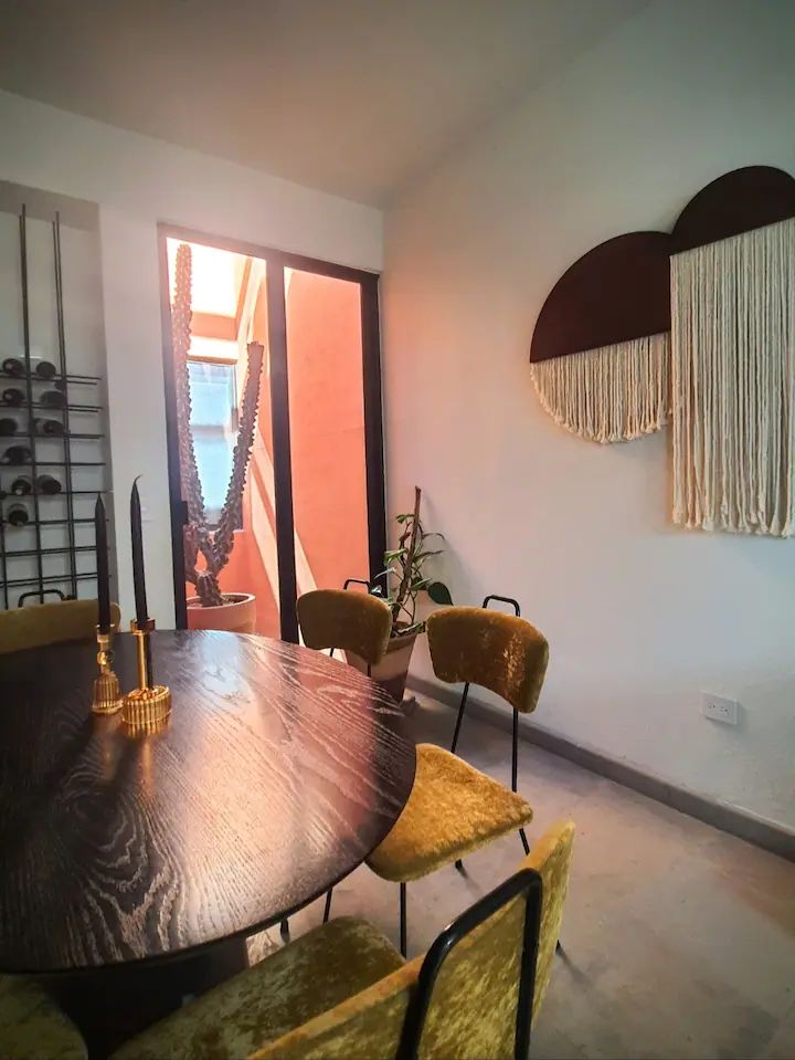 695ce09a-f753-45aa-9f8b-f80bce61015c